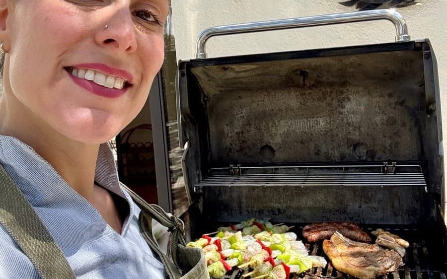 BBQ & Grill